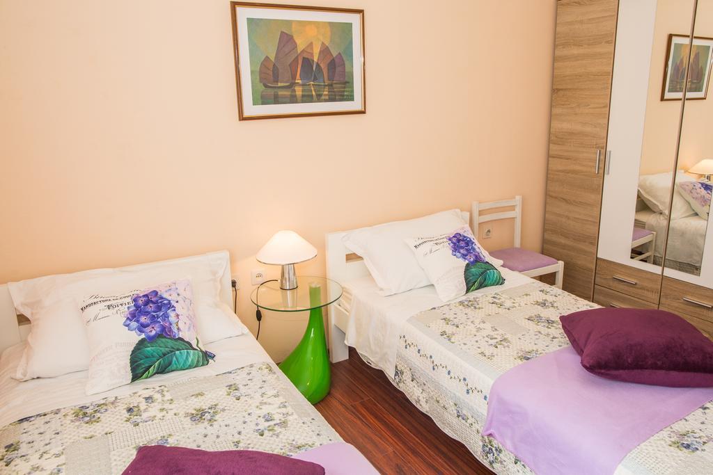 Holiday Home Arboretum Шибеник Екстер'єр фото